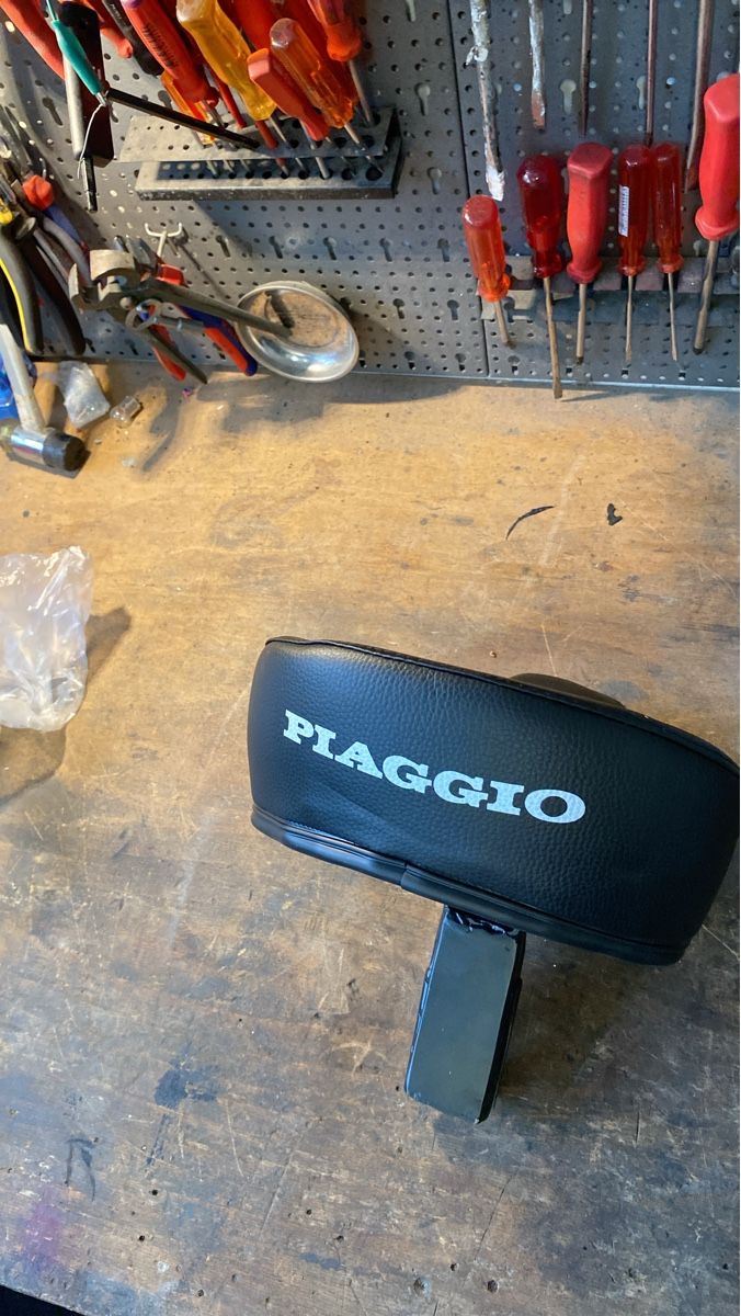 Piaggio Pièces pour mobylette: Piaggio Ciao Sitz – D'occasion à Zürich par alt-eisen
