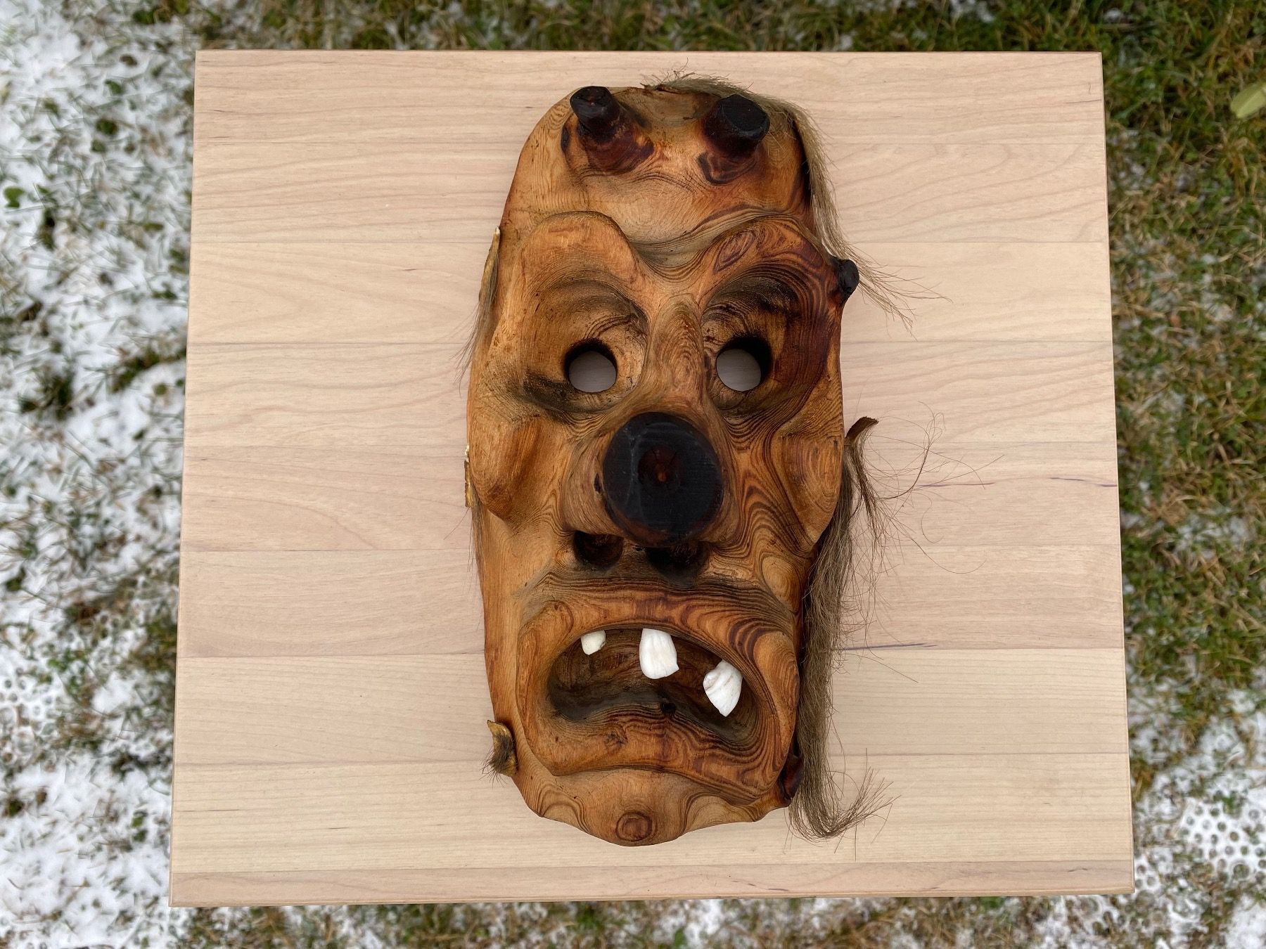 Altro in Antiquarato & Arte: schöne Walliser / Lötschentaler Holzmaske – Usato da Feldbach venduto da Fea1