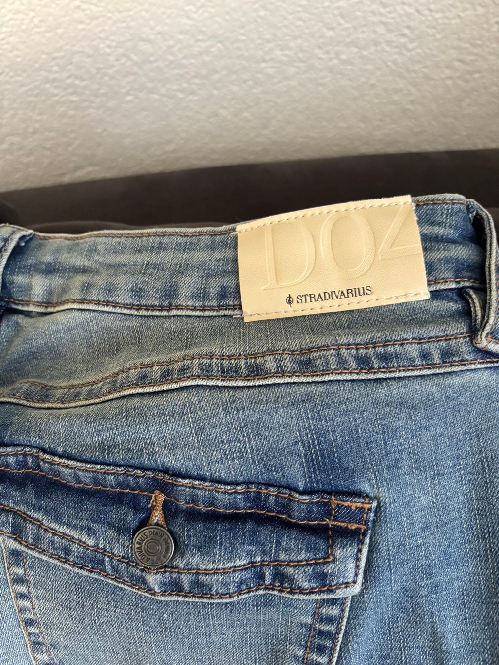 Stradivarius Jeans: STRADIVARIUS Jeans neuwertig – Nuovo (secondo la descrizione) da Merishausen venduto da yourdream 3