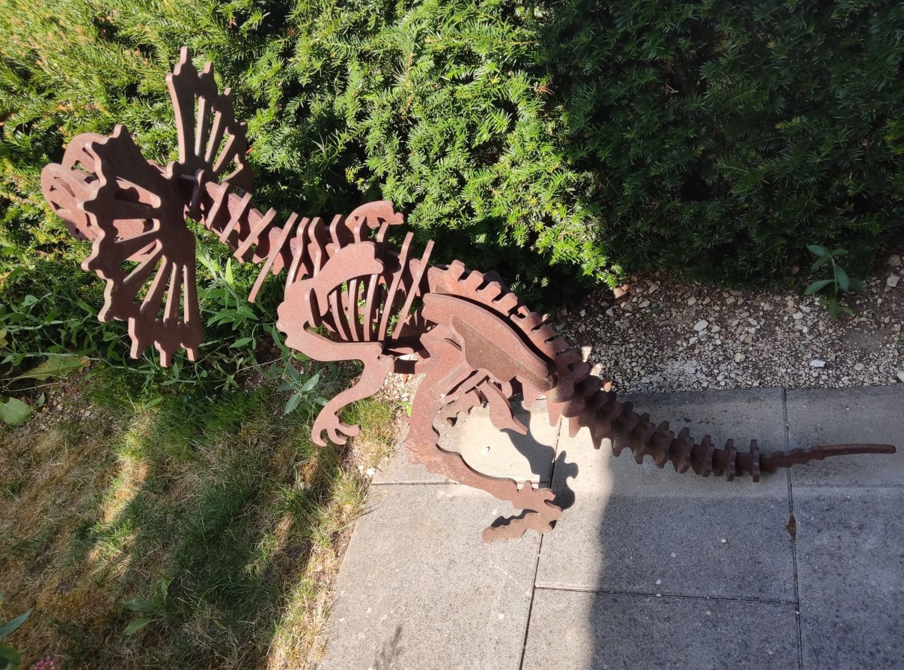Skulpturen & Statuen: Grand dinausore , statue, rost – Gebraucht aus Vicques von prairie0809 3