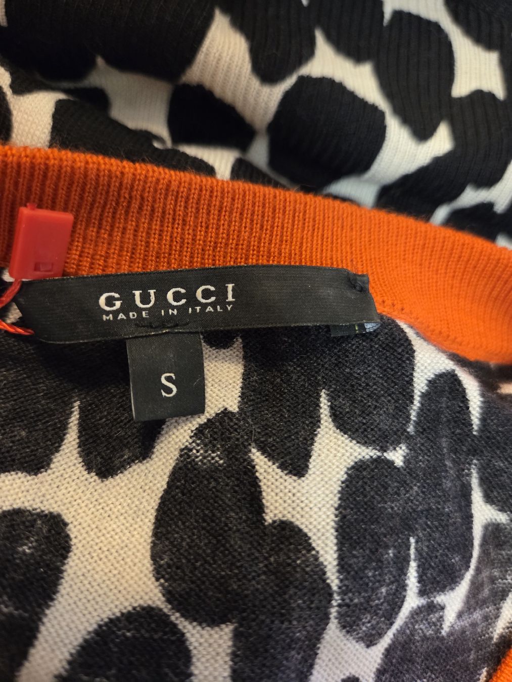Gucci Tops: Gucci Top – Gebraucht aus Zürich von finesse.shop 4