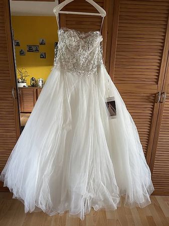 Brautkleid