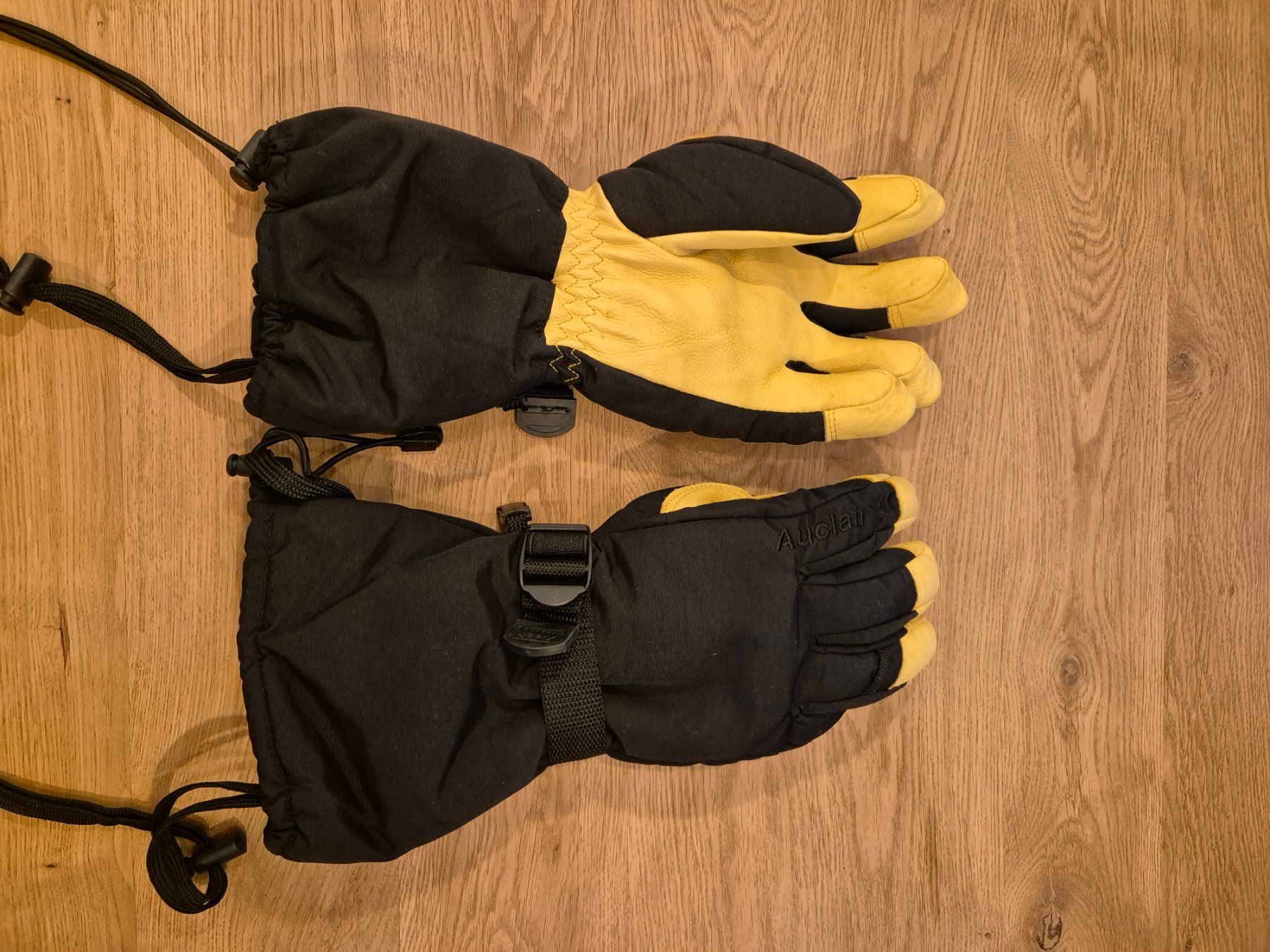 Autres accessoires hommes: Ski-/Winterhandschuhe Auclair – D'occasion à Domat/Ems par palfier14 2