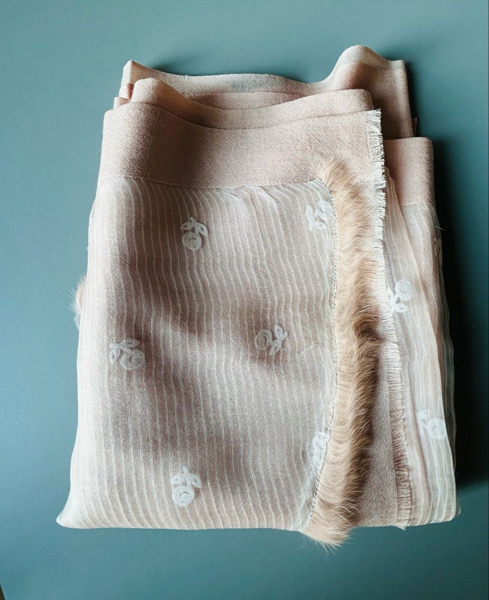 Foulards, Tücher & Schals: Écharpe en laine et en soie – Neu und originalverpackt aus Founex von etswang 2