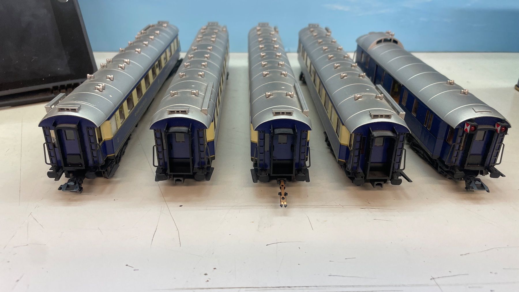 Märklin Modellini di ferrovie: Märklin HO Rheingold-Komposition – Usato da Birmensdorf ZH venduto da 6109 7