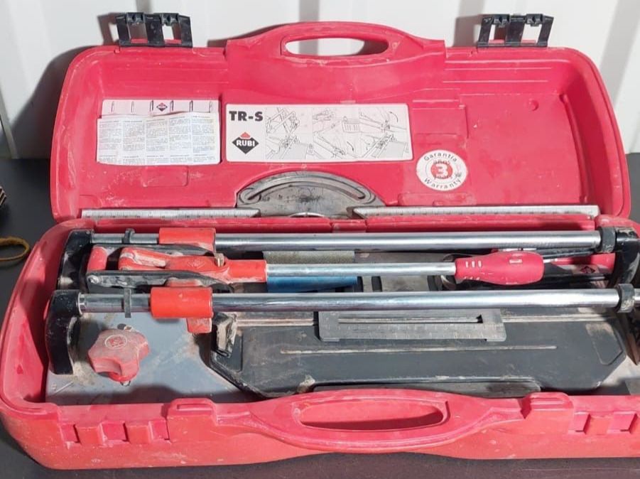 Tutti gli attrezzi: Fliesenschneider Rubi TR-400-S-636 – Usato da Recherswil venduto da paulchen09 2