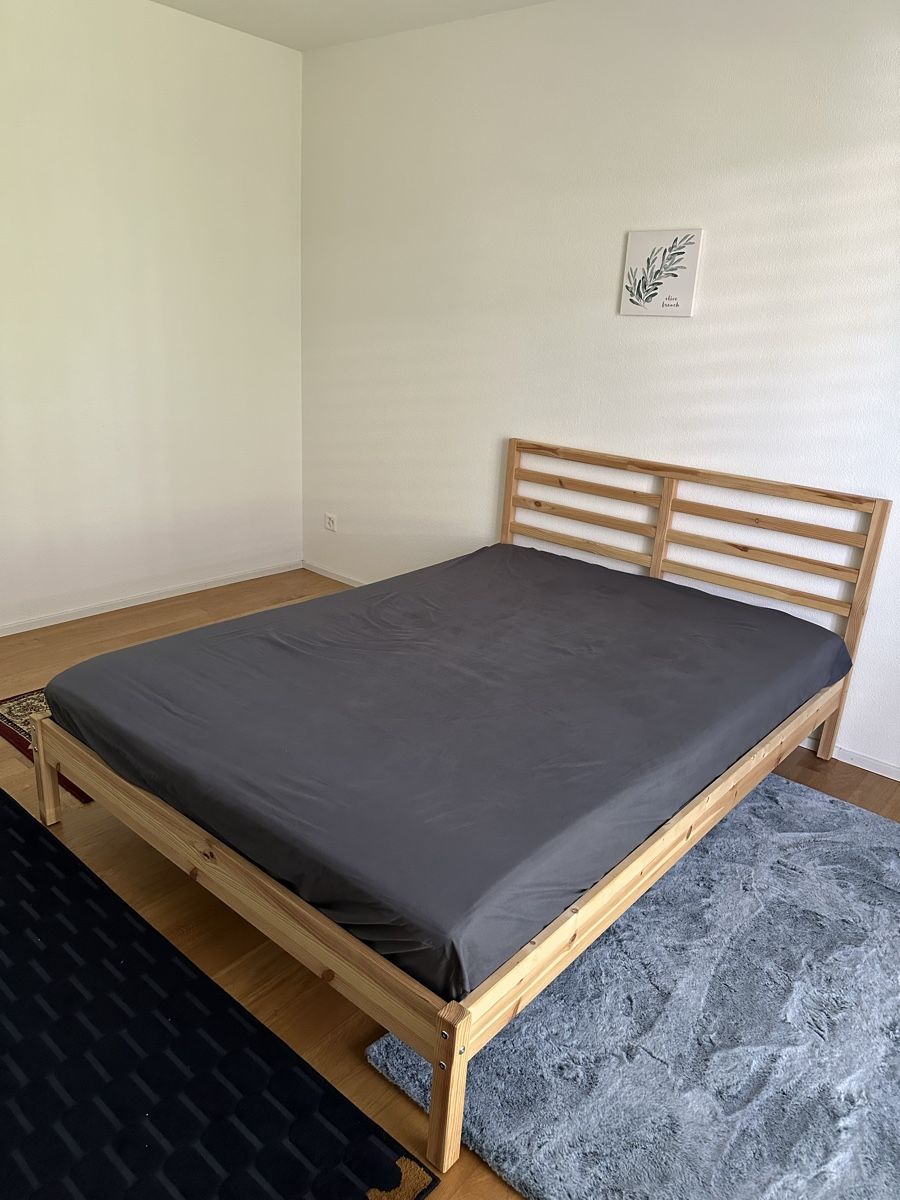 Betten: Bed frame & mattress – Gebraucht aus Ostermundigen von Raqinah 1