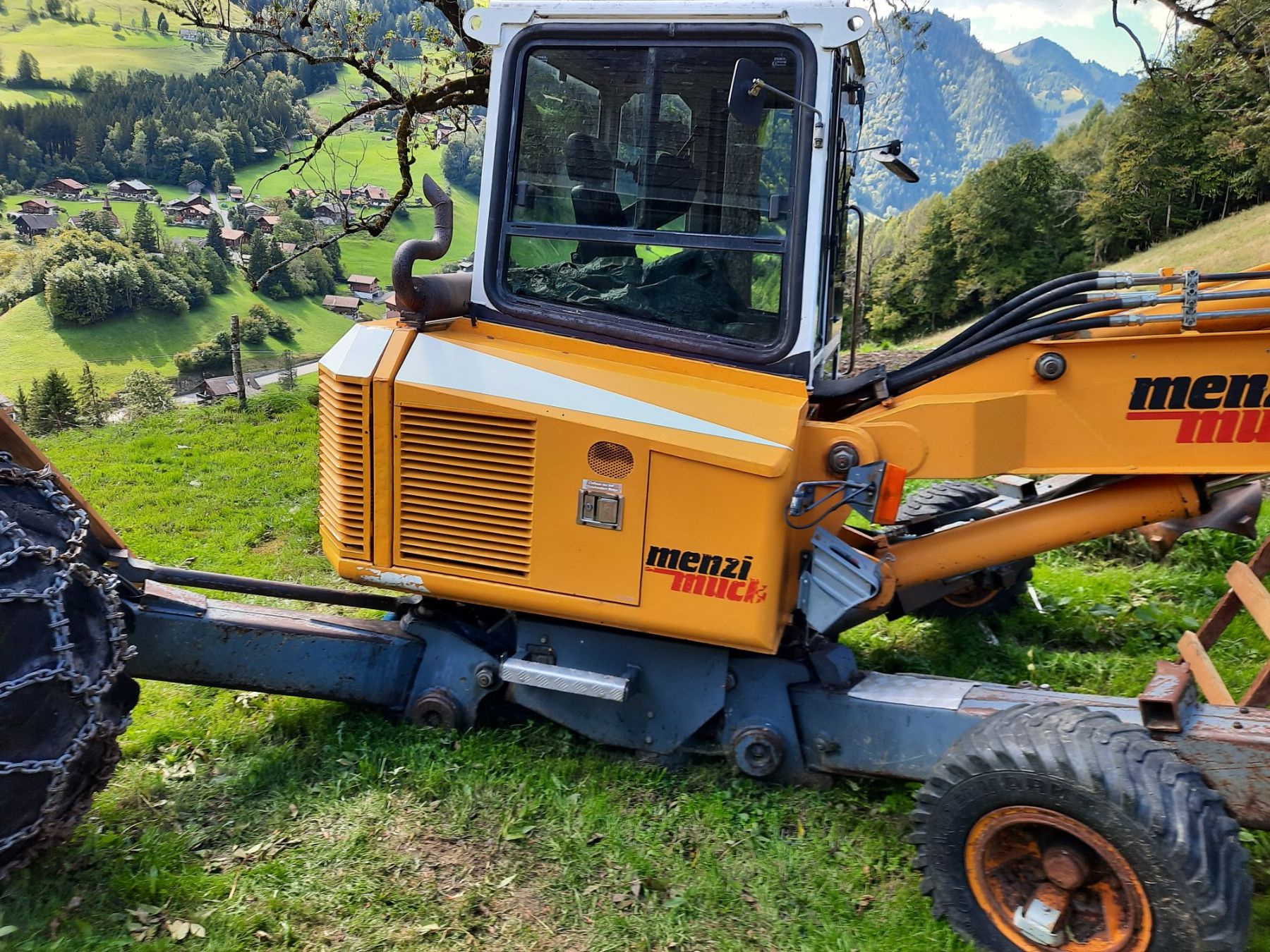 Bagger: Menzi Muck 5500 – Gebraucht aus Charmey (Gruyère) von Balinea 4