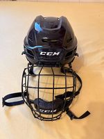 CCM Tacks 210 Eishockeyhelm Gr. M  neuwertig