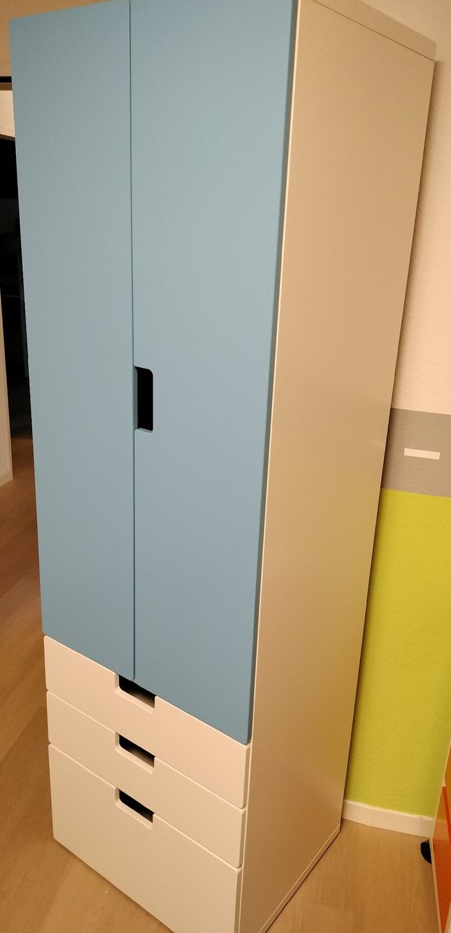 Schränke: IKEA Stuva Kinder-Kleiderschrank – Gebraucht aus Neftenbach von TheKringel 1