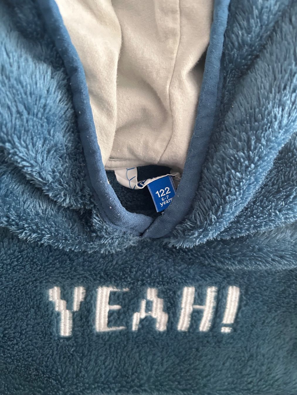 Pulls et sweat-shirts: Dicker Pullover 122, neuwertig – D'occasion à Frauenfeld par manuburg 1