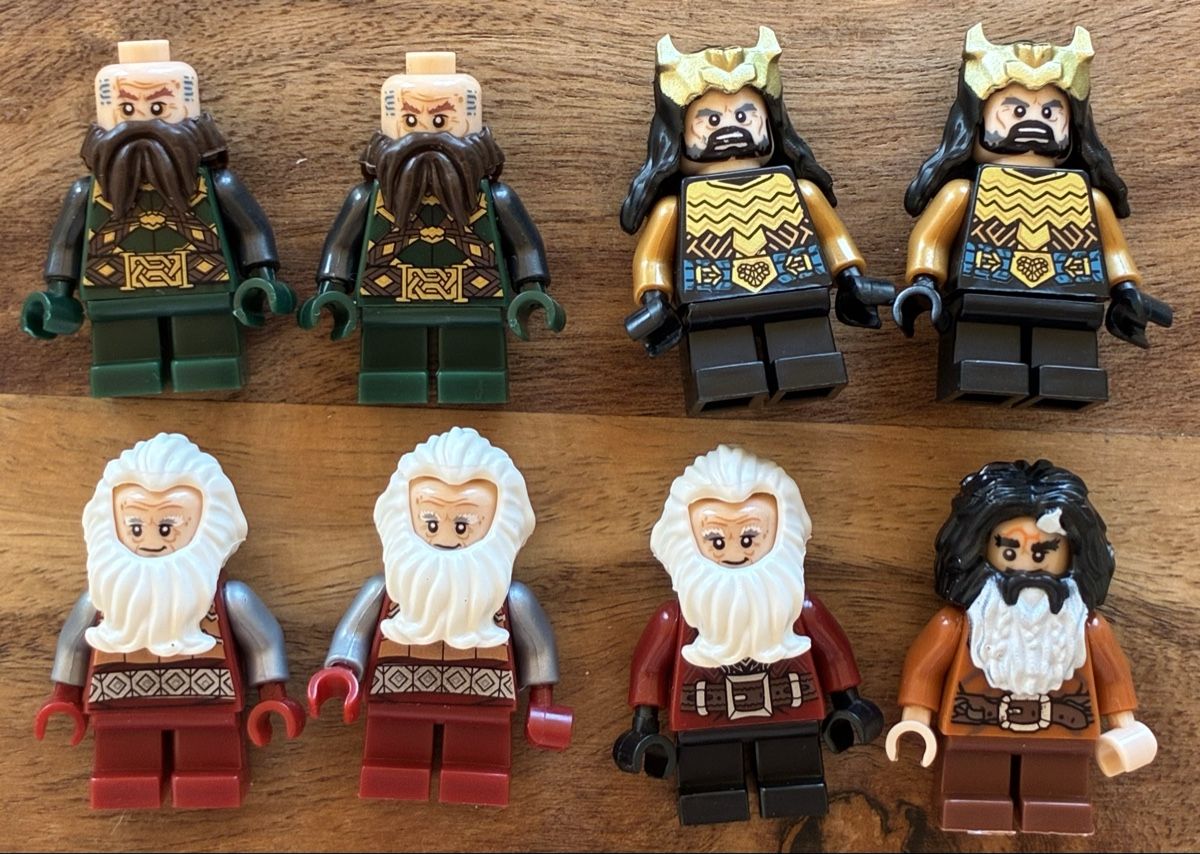 Giocattoli: 8 Zwerge Minifiguren aus der Hobbit – Nuovo (secondo la descrizione) da Winterthur venduto da JayJays333