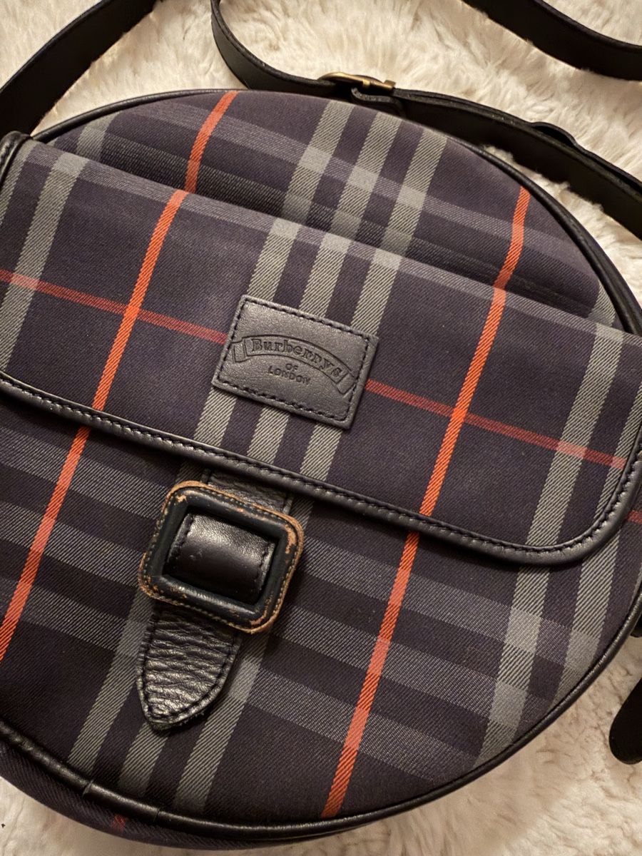 Burberry Borse: Burberry Round Bag Nova Check Leather Crossbody Used – Usato da Schaffhausen venduto da Nadiuna 1
