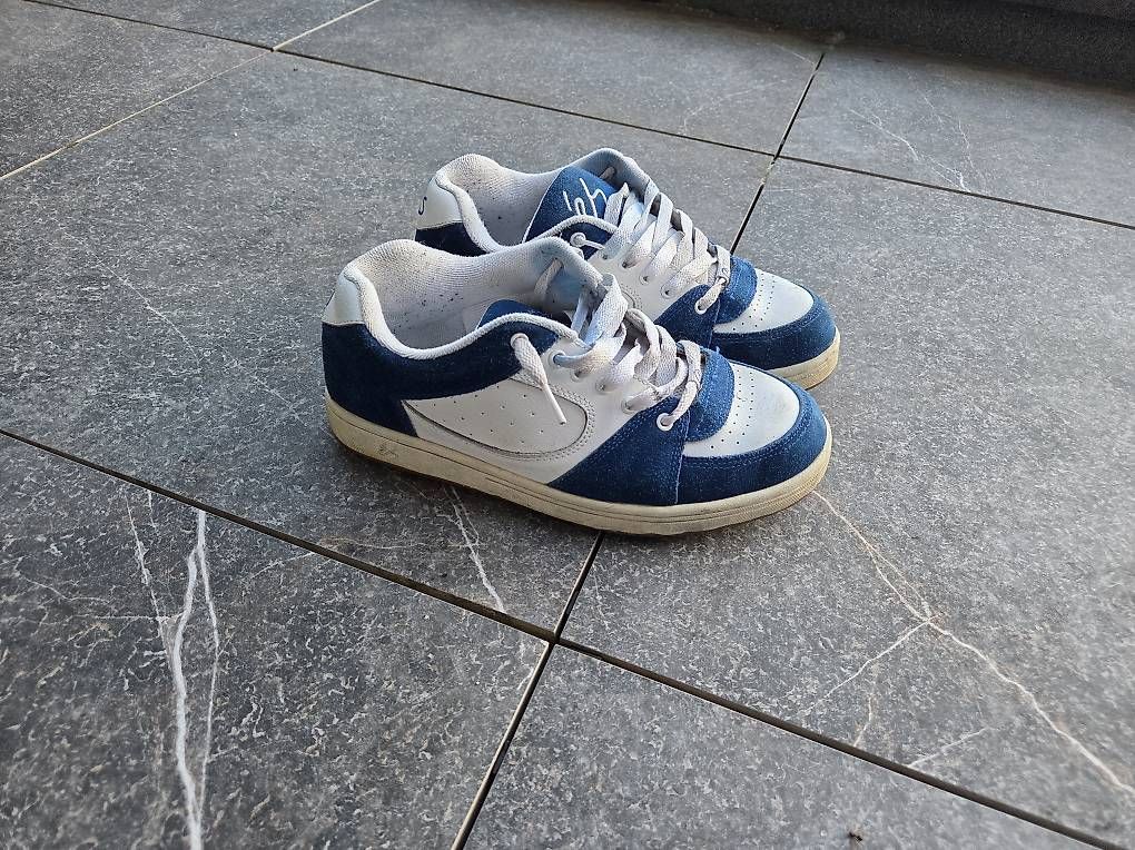 Scarpe da uomo: Chassures ES – Usato da Rolle venduto da ben_7ff7