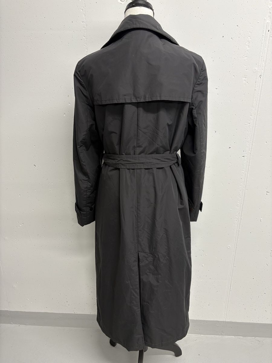 Jil Sander Cappotti: Jil Sander Trenchcoat Gr. 38 grau lang Mantel – Nuovo (secondo la descrizione) da Regensdorf venduto da secondchancefashion 3