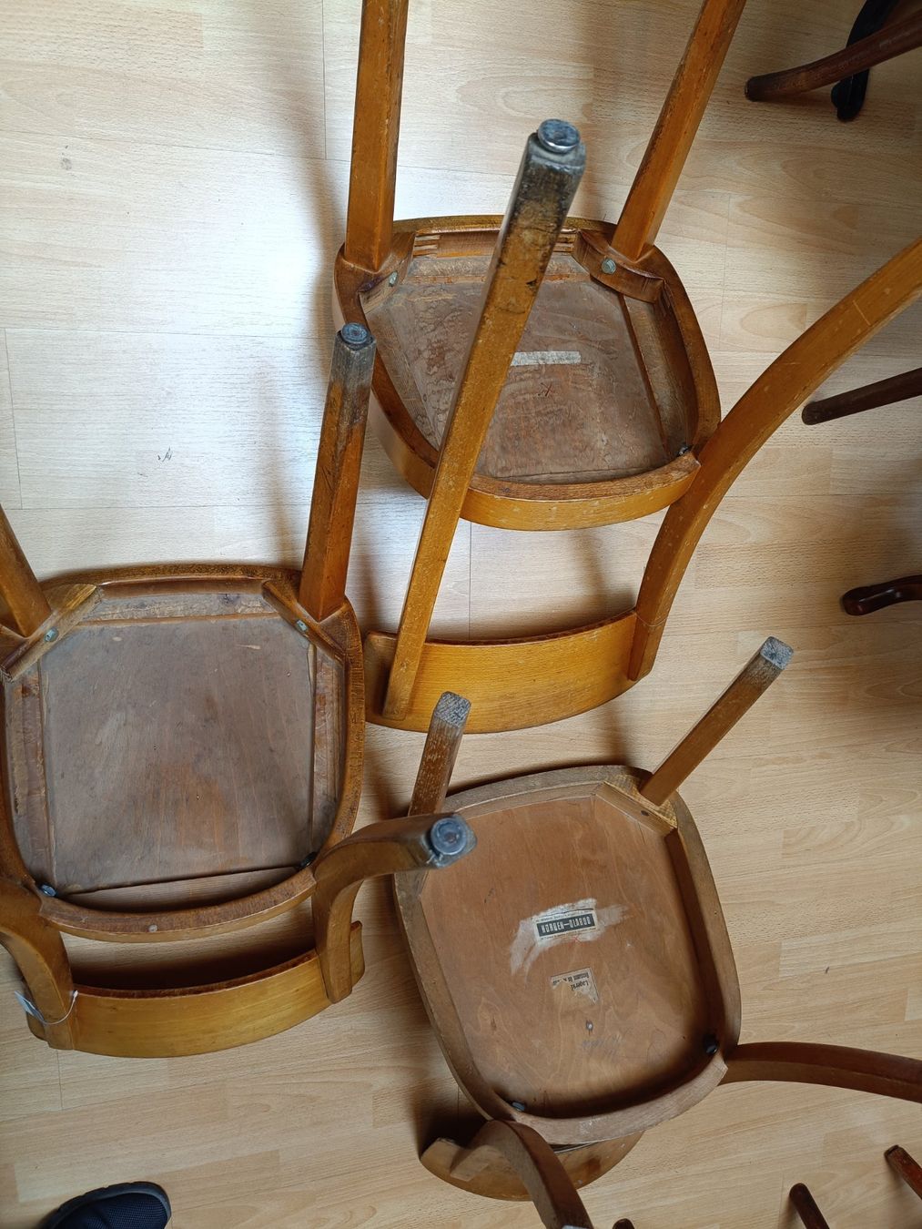 Sedie: Schweizer Holzstühle – Usato da Köniz venduto da Brockenreich 1