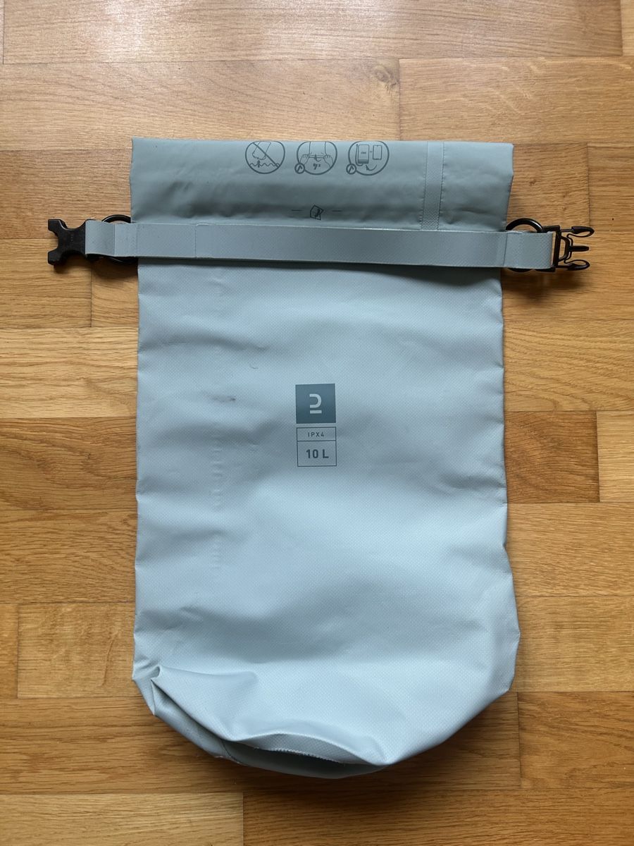 Rucksäcke: Waterproof Backpack 10L – Gebraucht aus Zürich von ine_ttt5