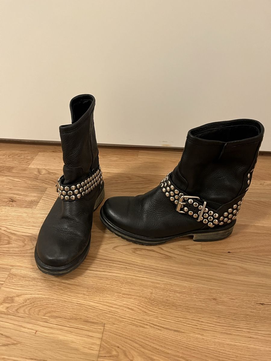 Steve Madden Scarpe da donna: Steve Madden Stiefel – Usato da Wil SG venduto da mar_2jrf 1