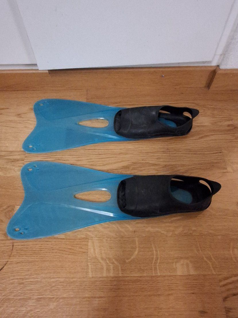 Palmes, Masques & Tubas: Badeflossen blau schwarz – D'occasion à Bern par KavIndustries
