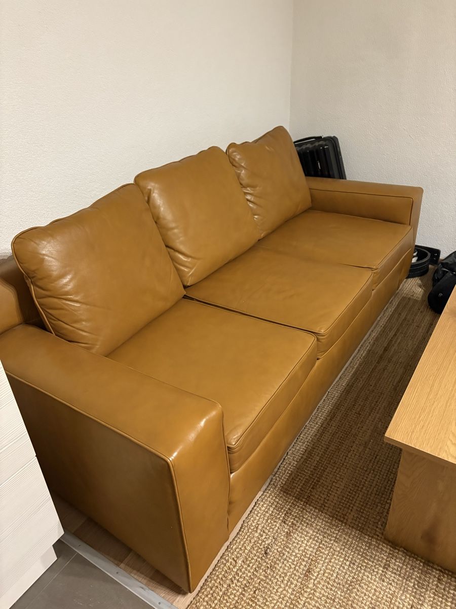 Sofas: 3 seat vintage leather sofa – D'occasion à Zürich par vik_y7pr 1