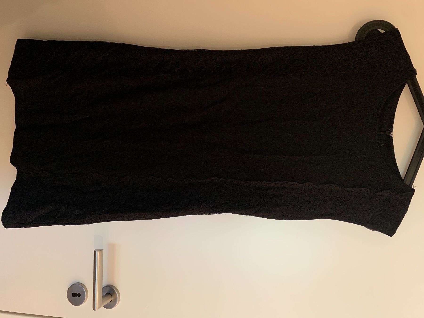 Kleider: Business sleeveless dress – Gebraucht aus Zürich von Alpen209 1