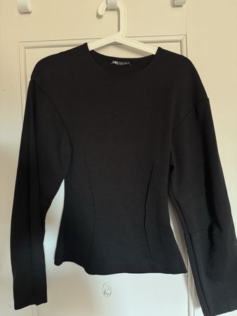 Zara Pullover
