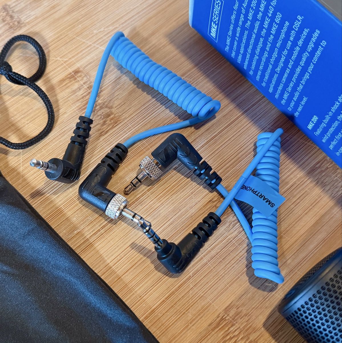 Sennheiser Microfoni: Sennheiser MKE400 Shotgun Microphone – Nuovo (secondo la descrizione) da Strengelbach venduto da kau_yh2m 2