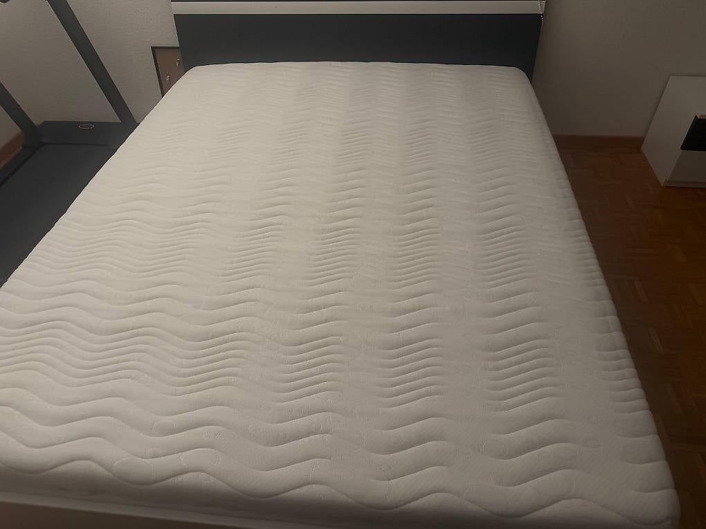 Letti: Doppelbett 180 x 200 gebraucht – Usato da Wettswil venduto da pistocchi