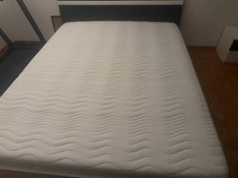 Doppelbett 160 x 200 gebraucht