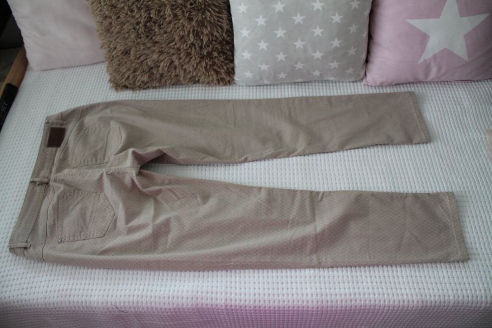 Abena-Hose in weichem Tailoring Beige