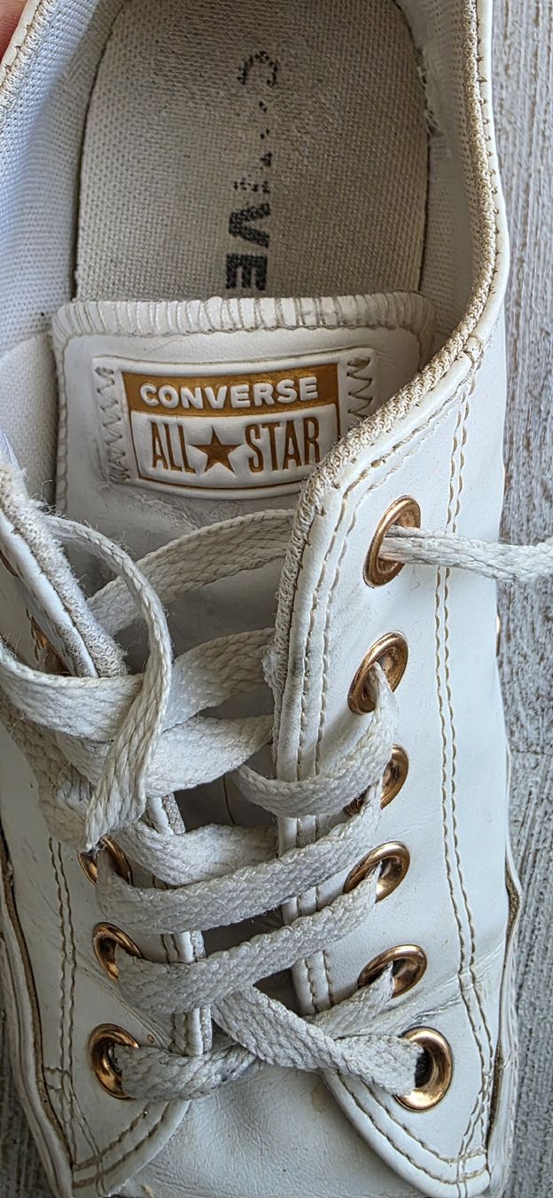 Scarpe da donna: Chaussures/ sneakers Converse blanche taille 39 – Usato da Yverdon-les-Bains venduto da van_dq65