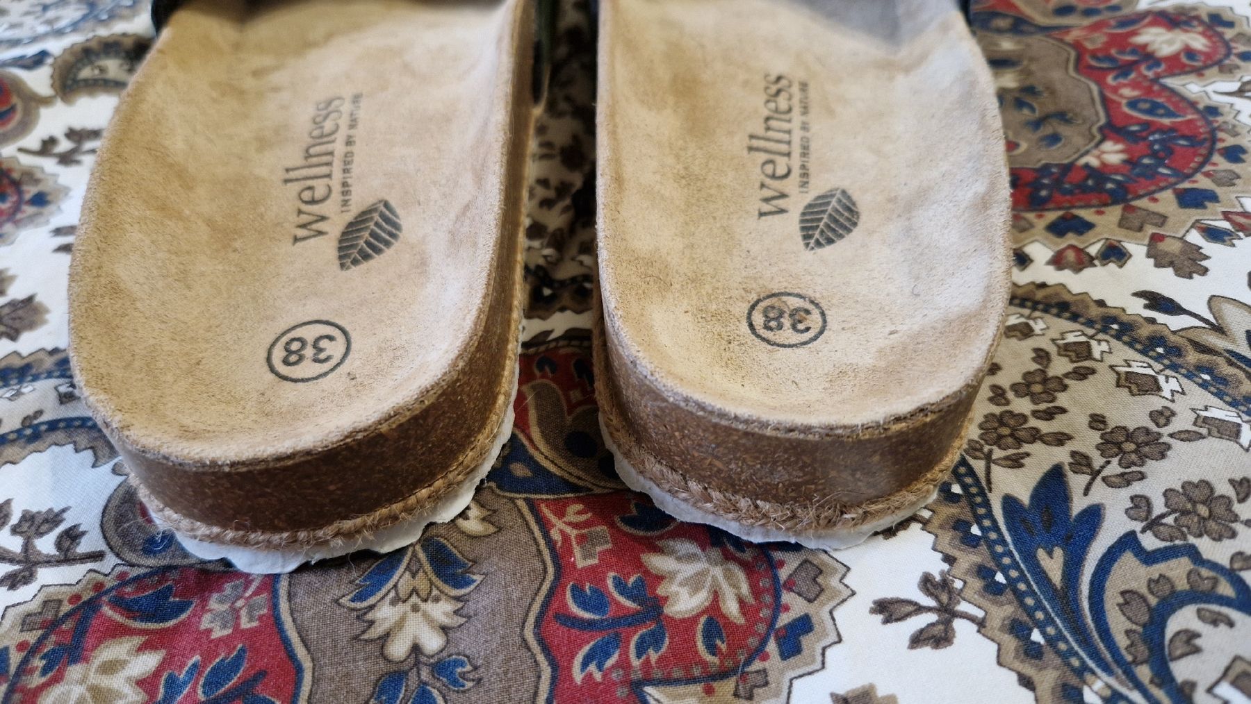 Scarpe da donna: Olivgrüne Wellness-Pantoletten – Usato da Oberengstringen venduto da Sheera7 3