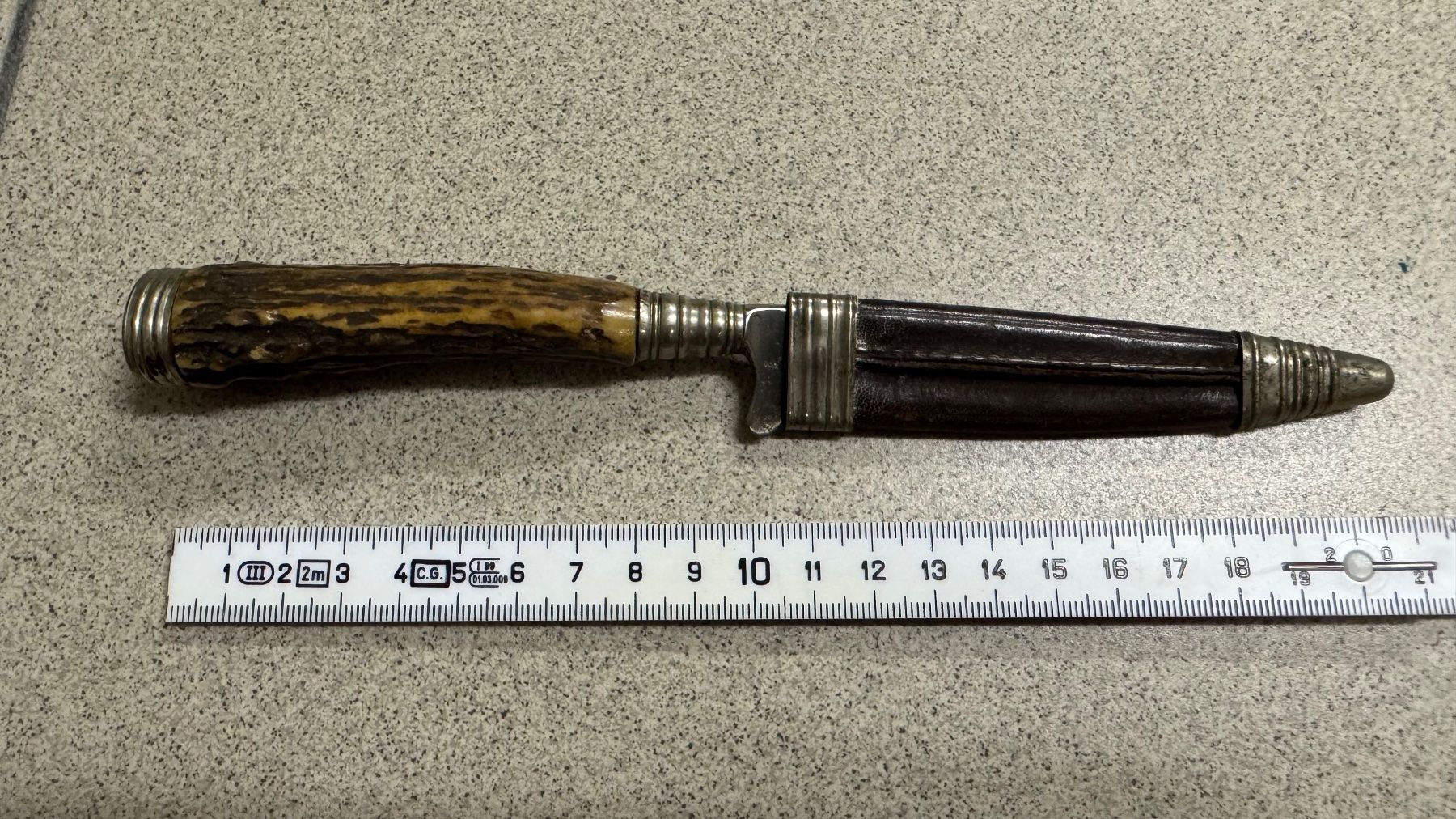 Solingen Accessori: Vintage Jagdmesser Hirschkrone Solingen – Usato da Bremgarten AG venduto da Schussi