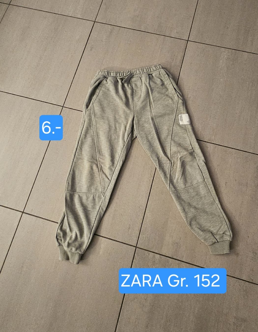 Zara Pantaloni: Hellgrüne Jogginghose Gr.152 Zara – Usato da Walchwil venduto da Sandy08