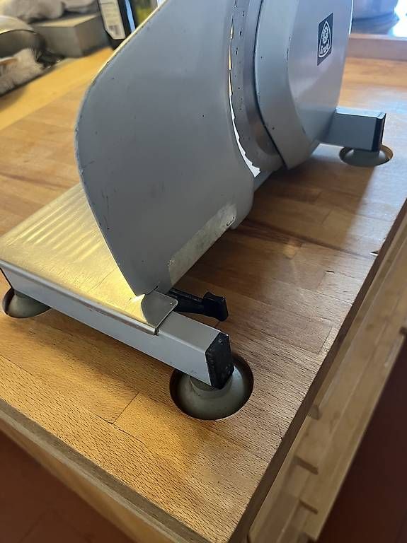 Graef Elettrodomestici da cucina: Graef Allesschneider Handbetrieb Manuale – Usato da Zürich venduto da m..bruhn 4
