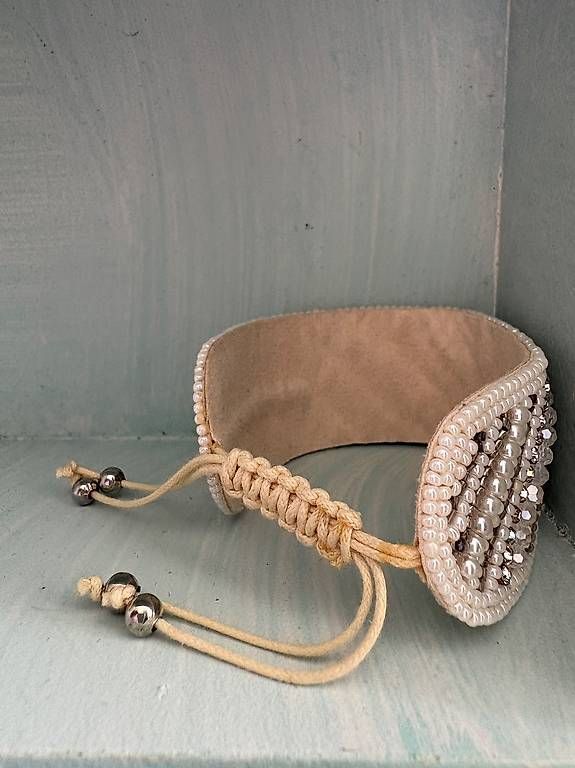 Pompidou Bracciali & Braccialetti: Armband Perlen breit – Usato da Hergiswil NW venduto da MiTerwi 1
