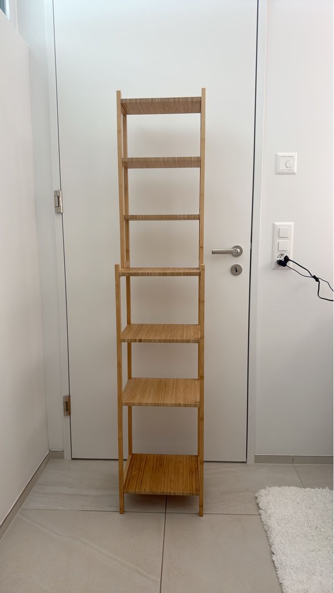 Étagères: Wooden Shelf Unit Open Compartments – D'occasion à Oberägeri par sel_br7m