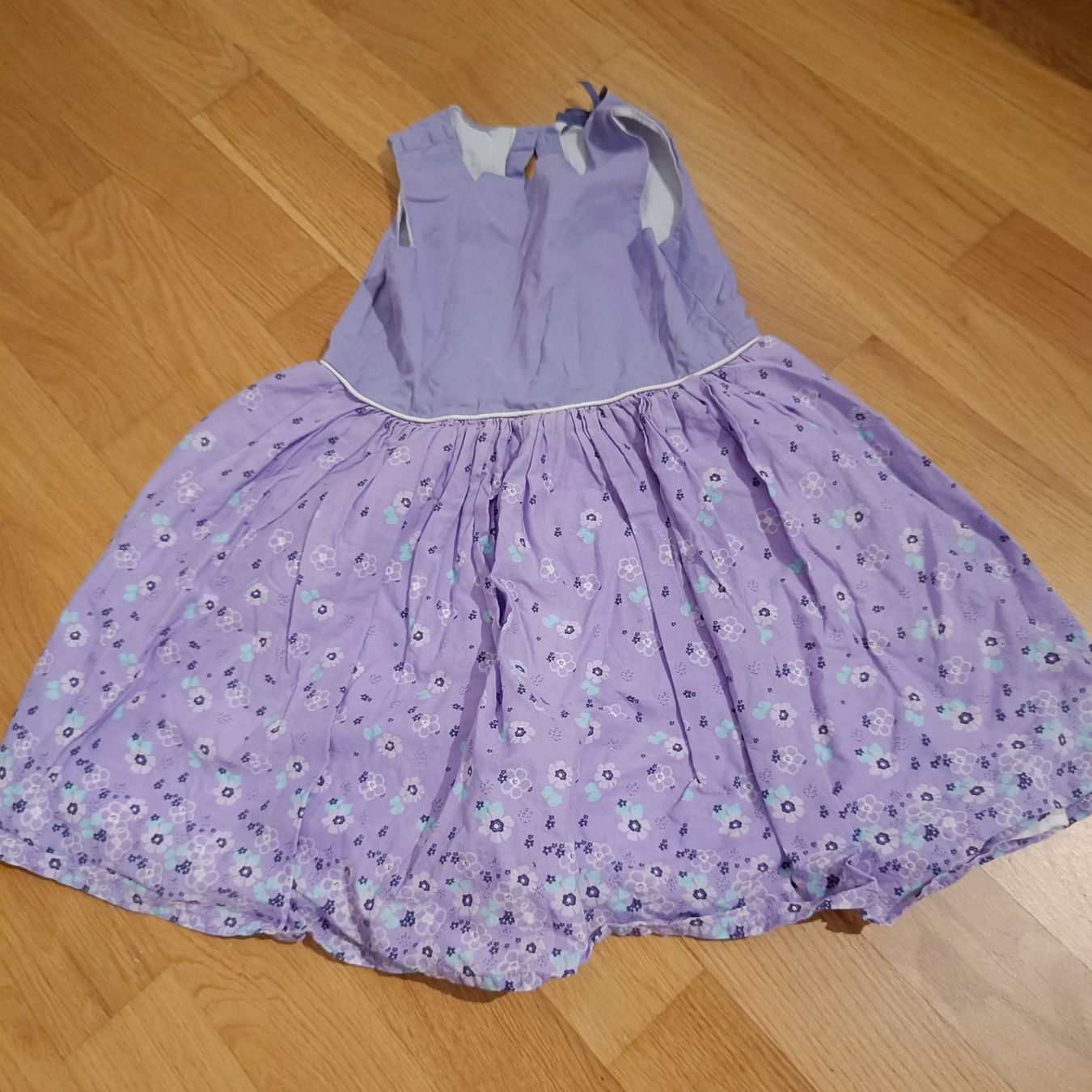 Kleider & Röcke: Sommerkleid Grösse 110 – Gebraucht aus Jaberg von urig17.
