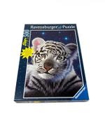 Puzzle 500 - Kleiner Tiger (leuchtet im Dunkeln)