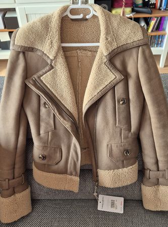 Shearlingjacke von Dior, ungetragen, FR 36