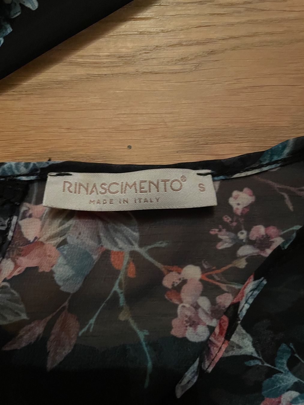 T-shirt: Langarm Shirt Grösse S – Nuovo (secondo la descrizione) da Basel venduto da joh_vl7m 2