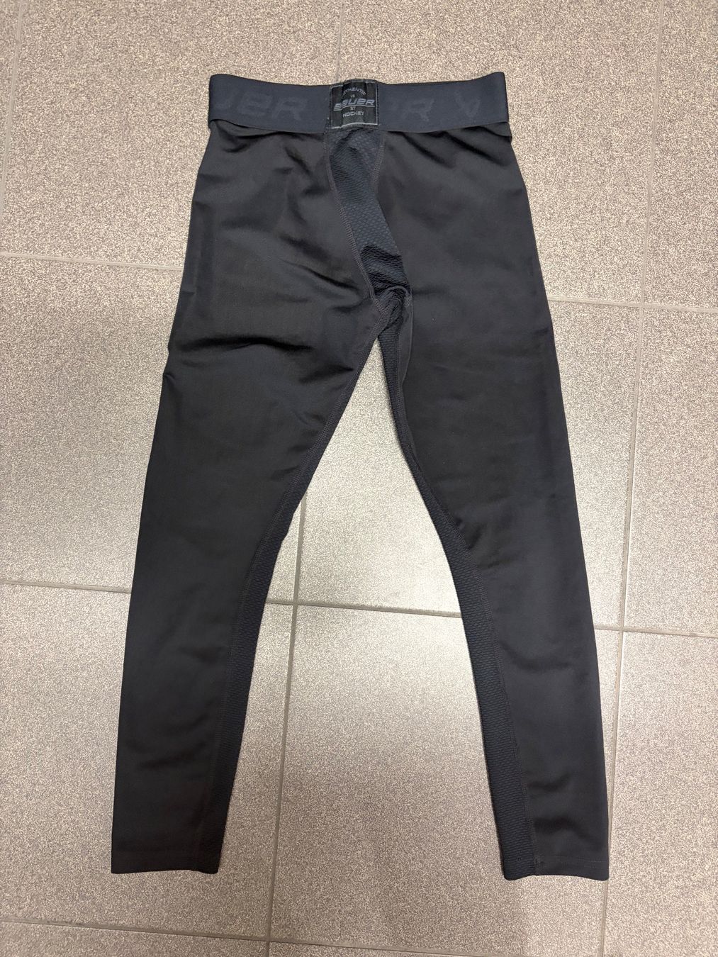 Unterwäsche: Bauer Bauer Perf Baselayer Jock Pant S – Gebraucht aus Zürich von Linde1039