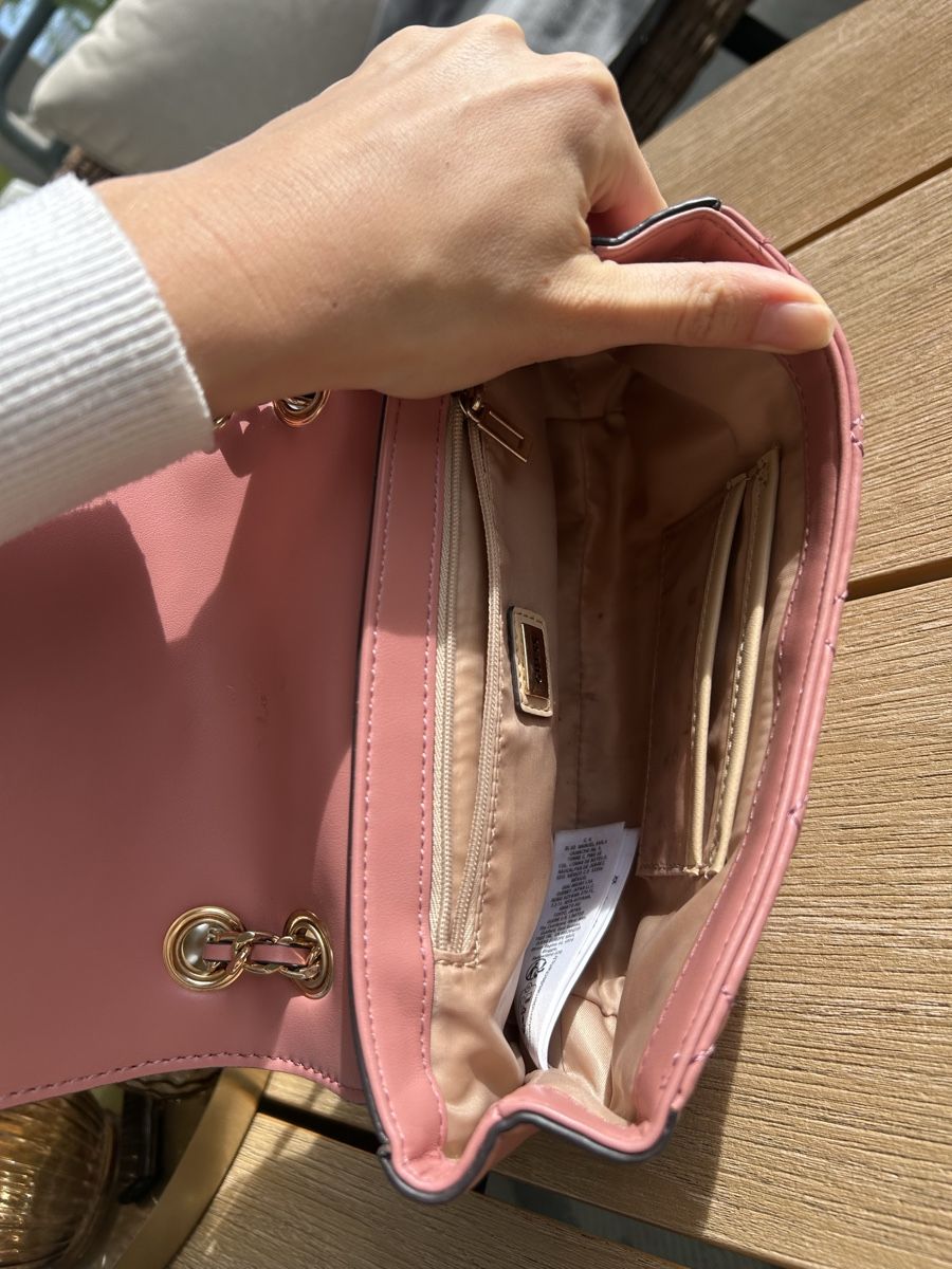 Guess Taschen für Damen: Rosa Guess Tasche neu – Neu (gemäss Beschreibung) aus Egerkingen von thelifeofpablo 4