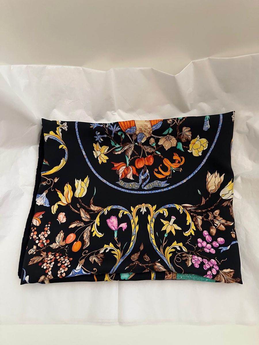 Hermès Foulards, Tücher & Schals: Hermes Seidentuch – Neu (gemäss Beschreibung) aus Binningen von Yuliya15 1