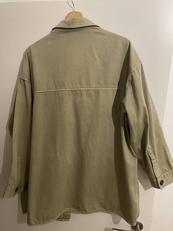 Giacche: Jeansjacke Grün – Usato da Röschenz venduto da Va.ni.ni 1