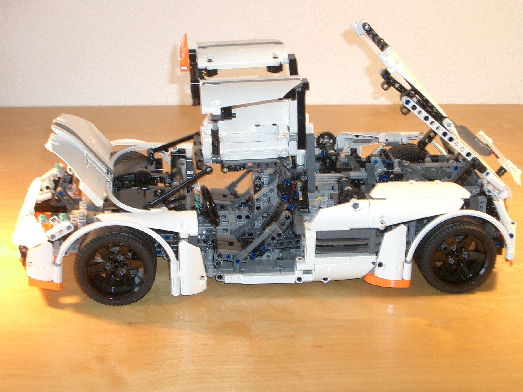 Lego Kit di costruzioni: LEGO Technic MOC Supercar / Sehr Selten !!! – Nuovo (secondo la descrizione) da Thun venduto da Fontastic69 4