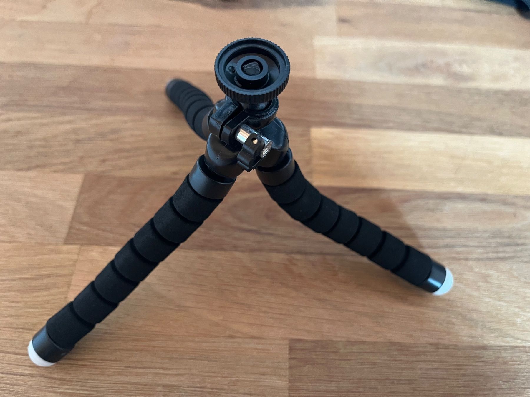 Action Cam: Ensemble complet de caméra d'action GoXtreme Black Manta 5K – Gebraucht aus Bouveret von uri_cq5w 7