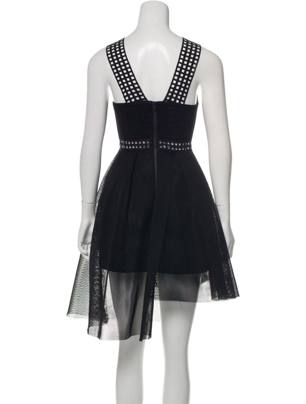 Self-Portrait Vestiti: Self Portrait mesh dress – Usato da Dallenwil venduto da ZD2019 2