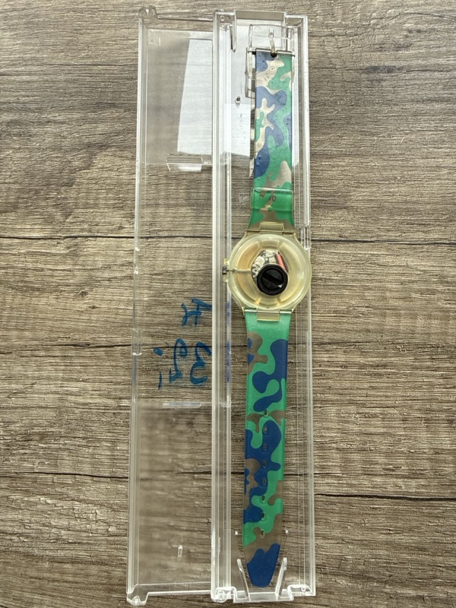 Swatch Uhren: Swatch Armbanduhr – Neu und originalverpackt aus Oberhof von Babylonier 1