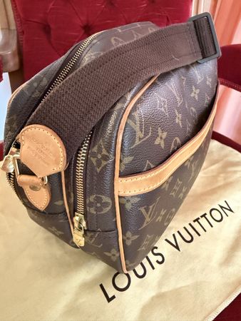 Louis Vuitton * Reporter PM Monogram